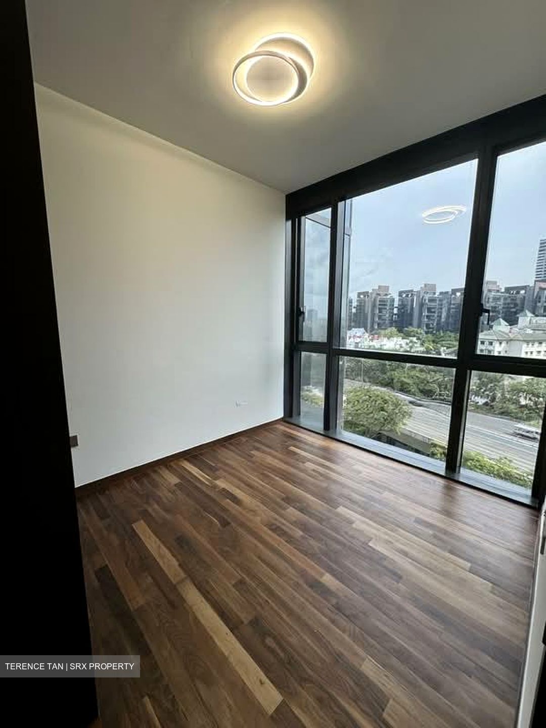 Hyll On Holland (D10), Condominium #550990501